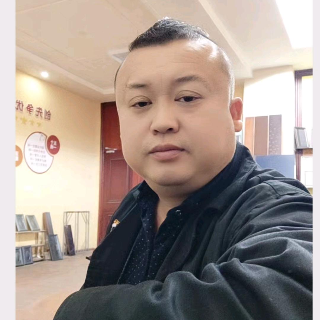 初吻给了烟💋