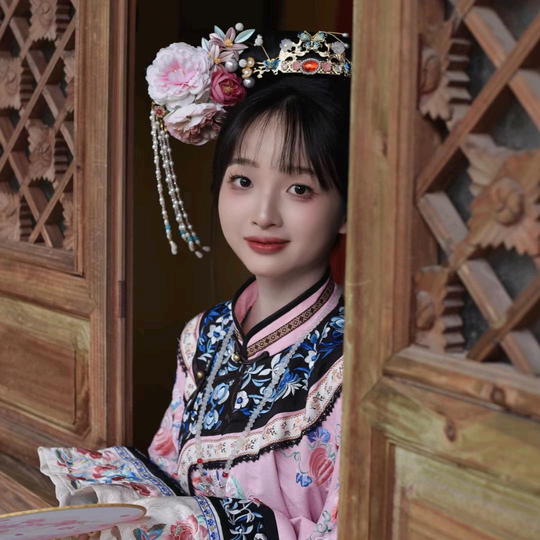 芒果味的芊芊