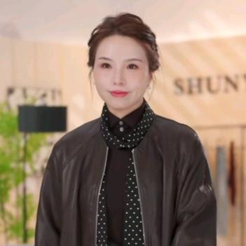 仟娜（私服分享）