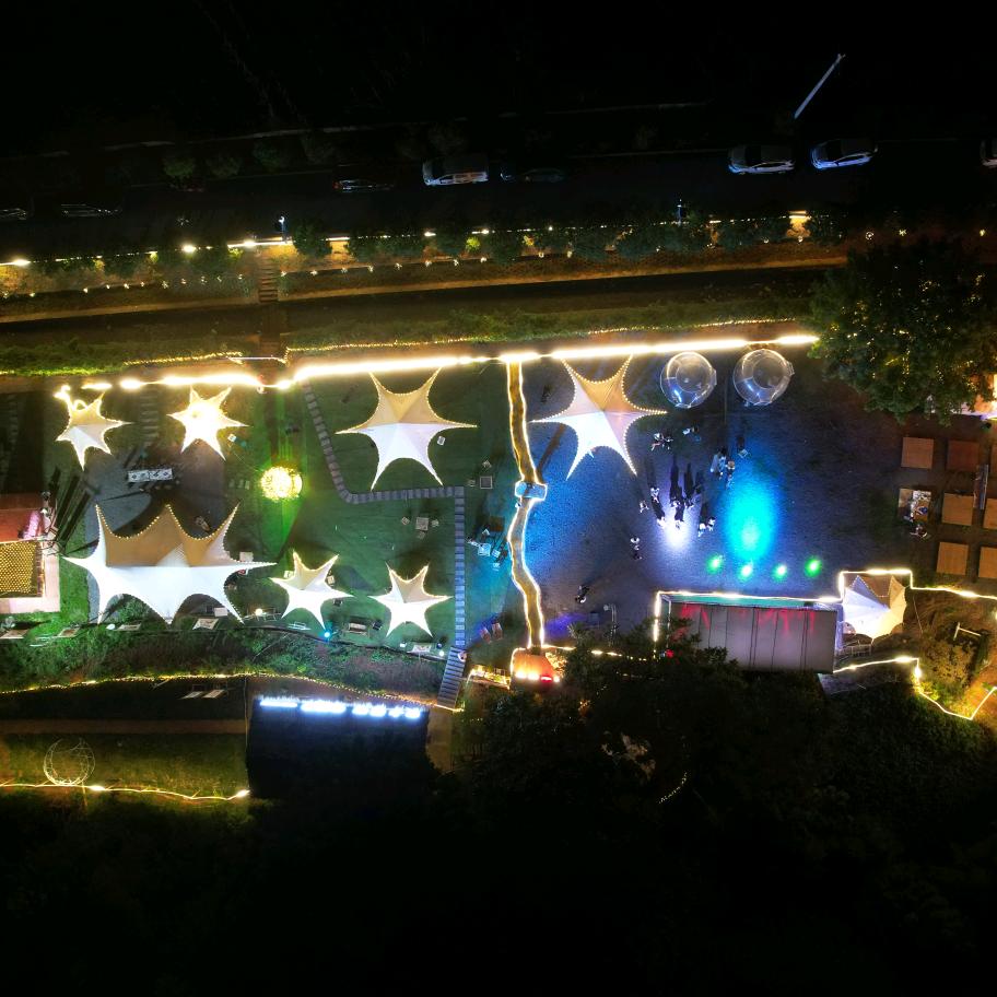 台上星空露营地官方