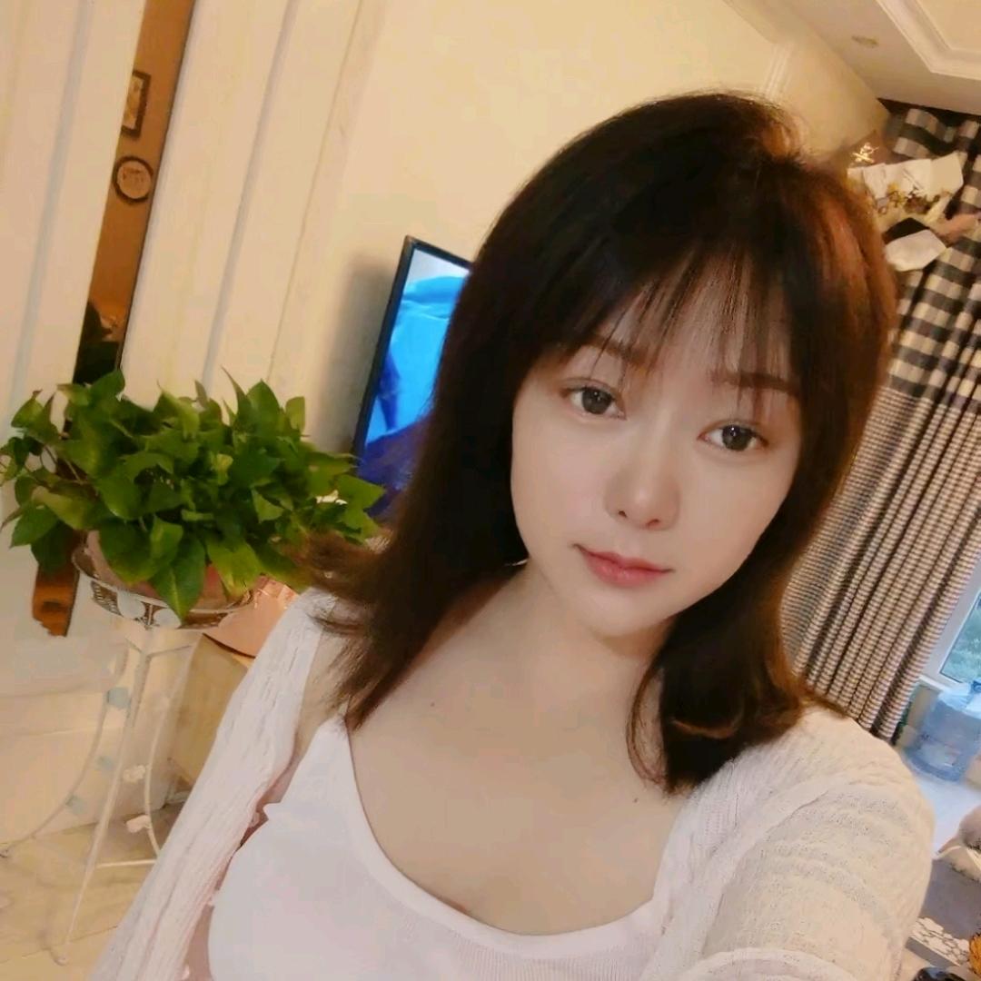 张静静