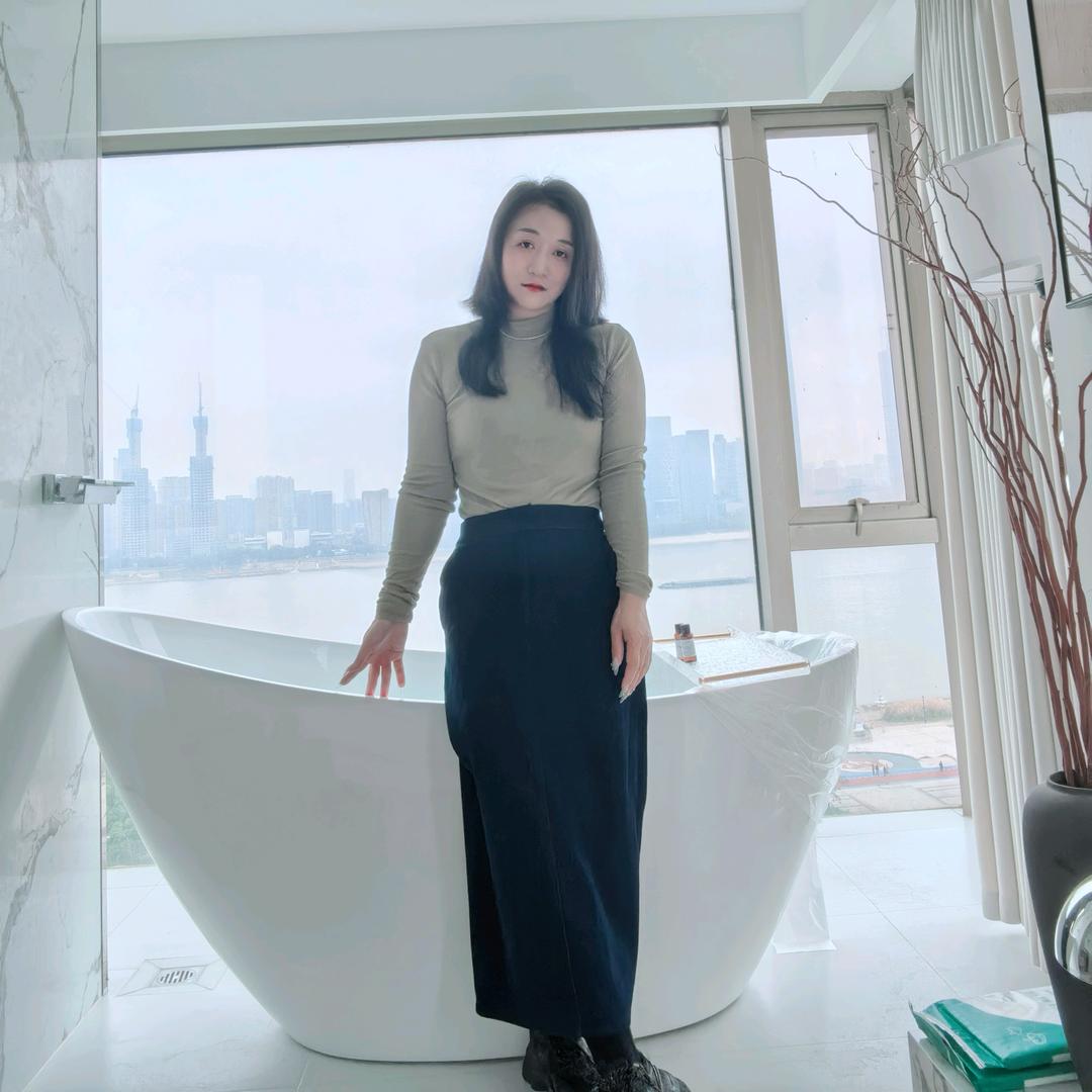 潇潇语歇 🎙1.0