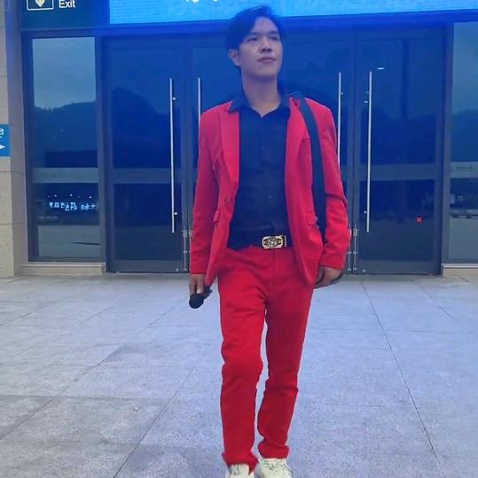 开心王子《郭军》《大湾文艺团》🐉