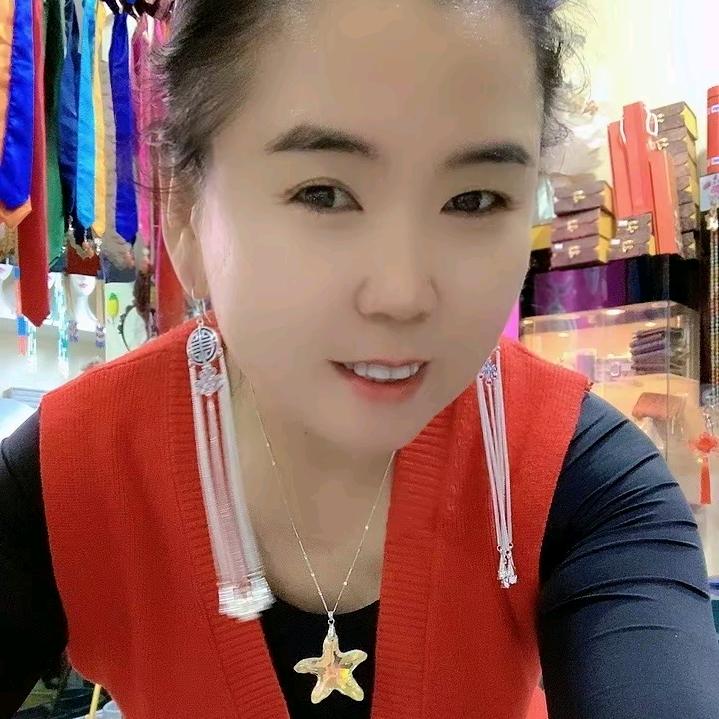 阿拉塔。纯银精品店