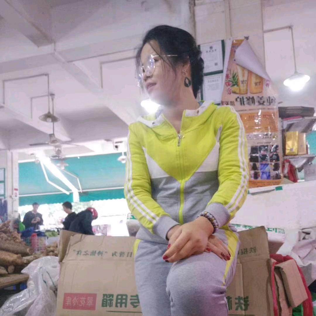 高跟鞋走不出低调