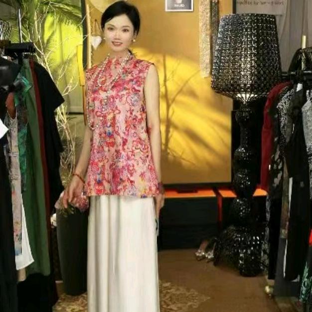 潘潘女装《奥珍授权号》