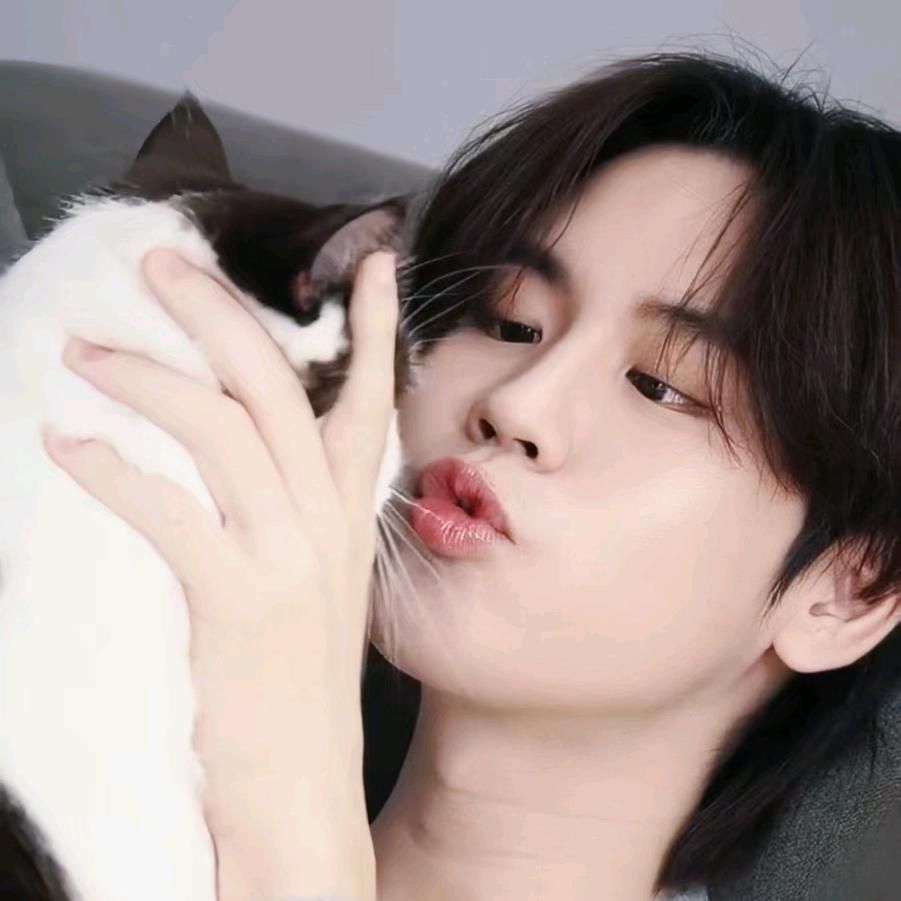 PB🥦觊觎🥰