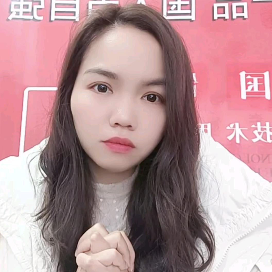 妮妮✨✨