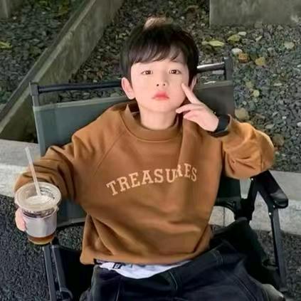 康康.