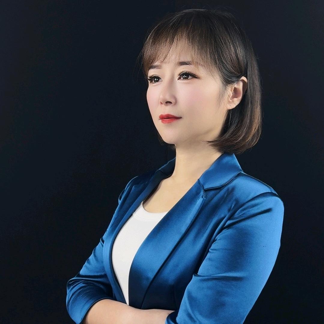 邓婕