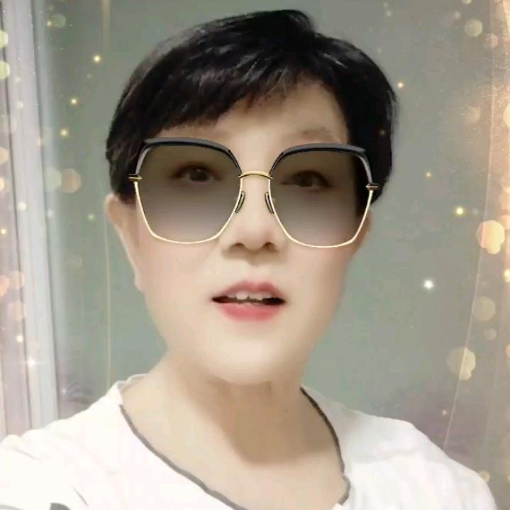 刘忆🎤（早上8：10分开播）