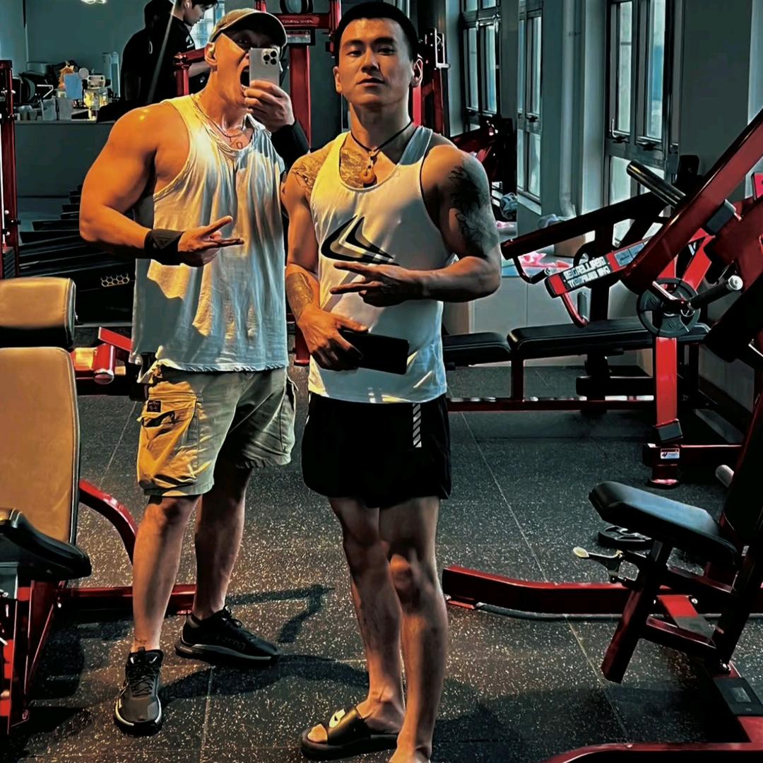 🐔you炸裂（已减60斤）