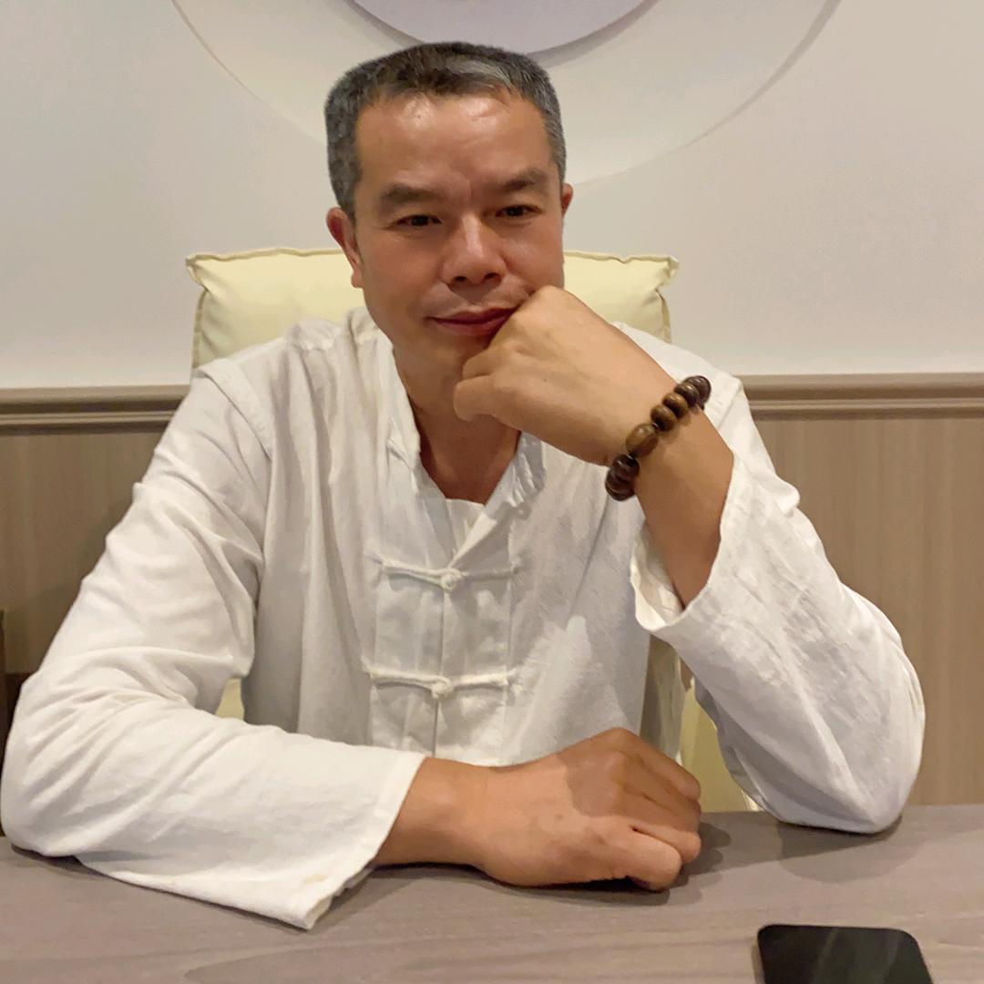 教书画的朝杰老师