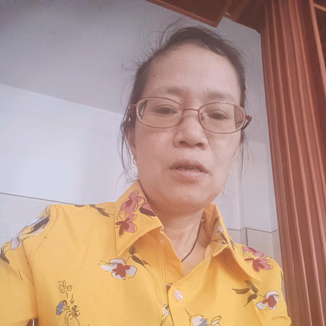龙明菊