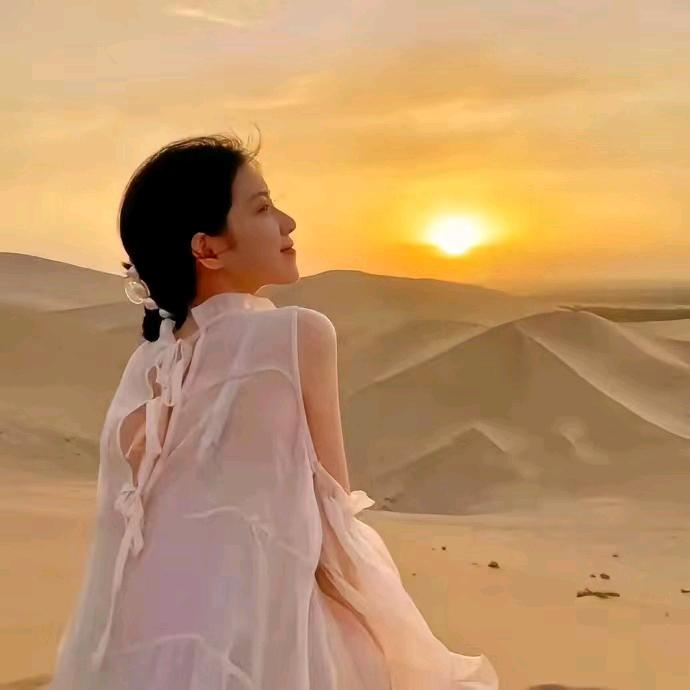 🐬人间荒糖💕