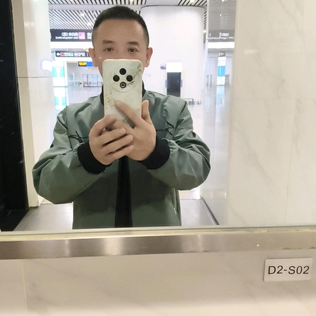 阿亮