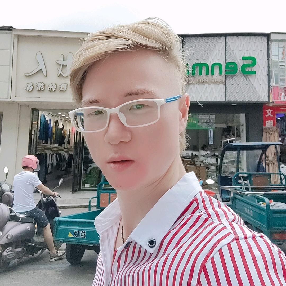 土家小哥