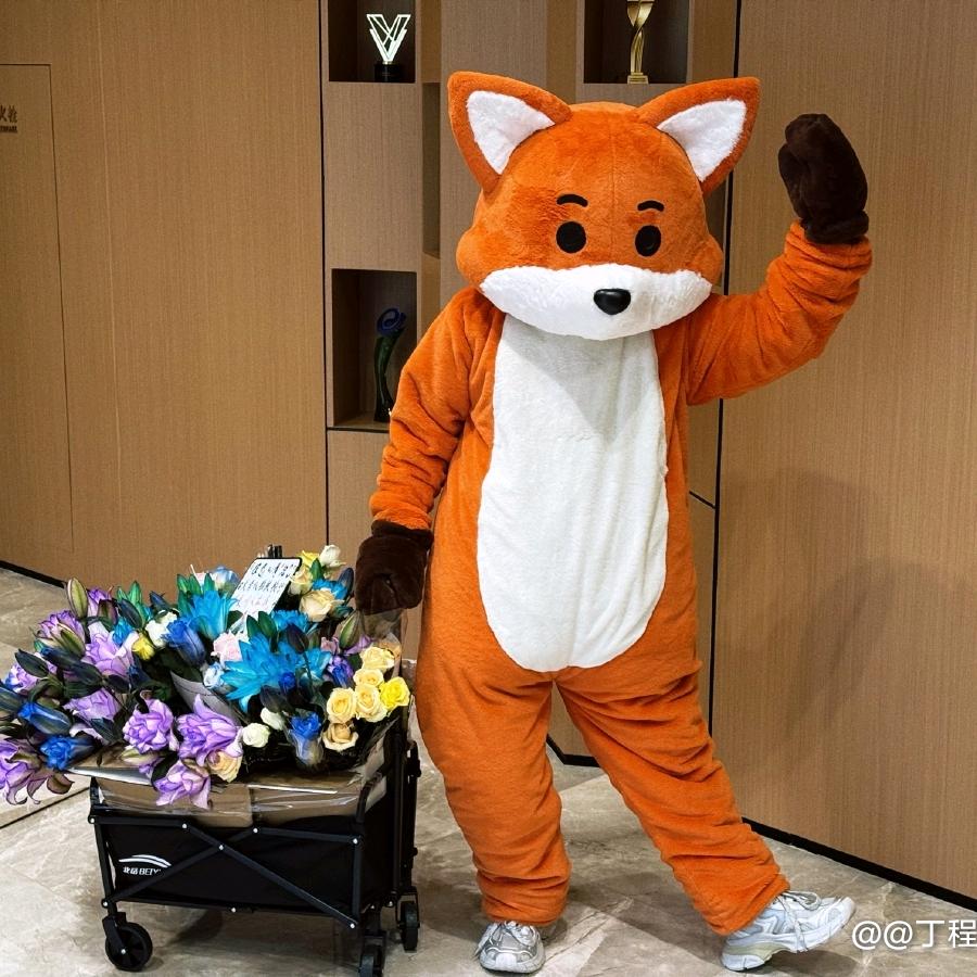 小气球