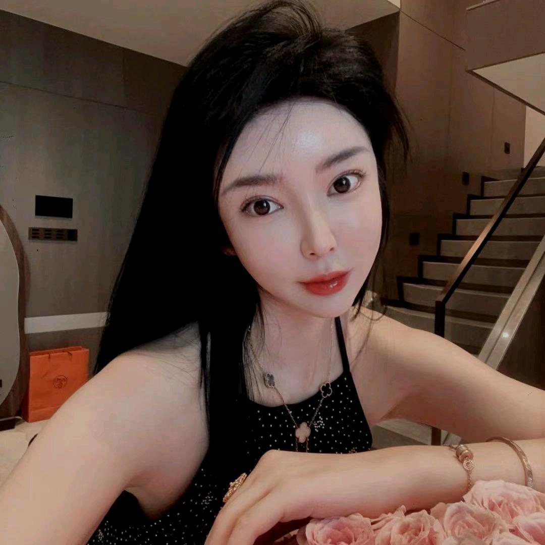 DL乐乐服饰—小小崔