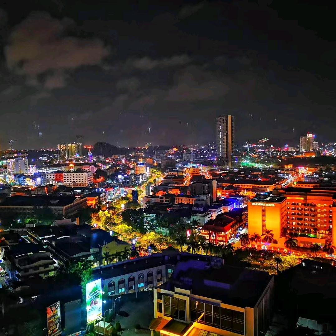 平平无奇的小陈