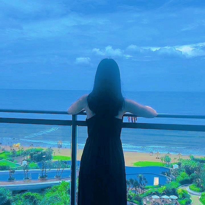 ꦿ🕊࿐໊温柔半两᭄ᩚ💞٭🦋᭄