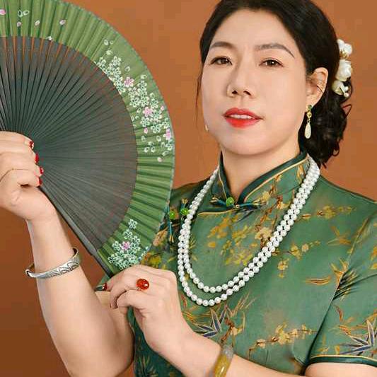 郭婉玲中国🇨🇳平安