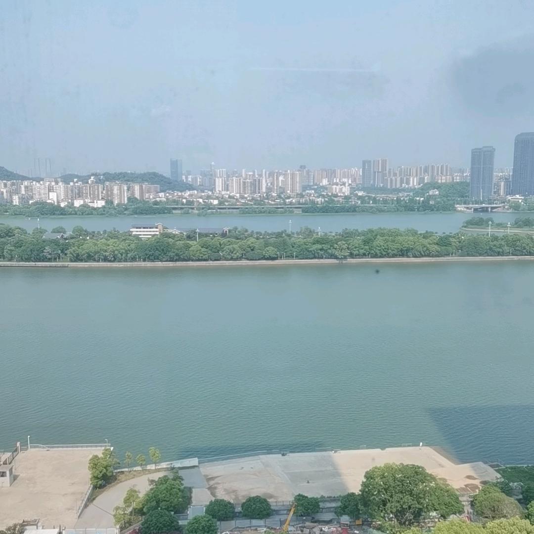 东持聊不良资产