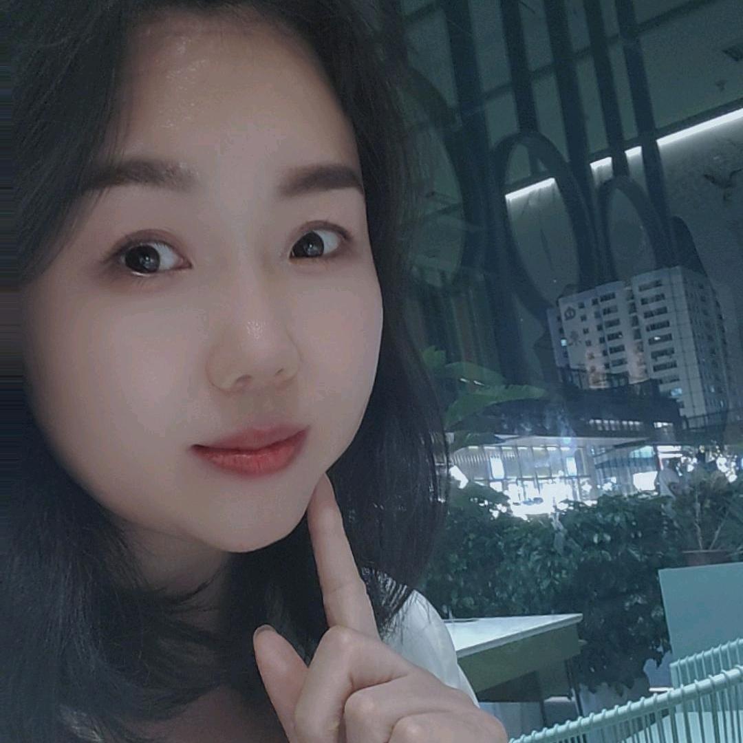 潘潘爱喝点