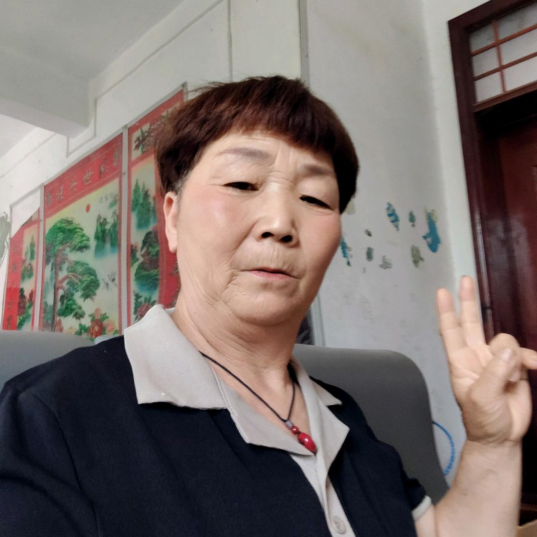 刘妹（每晚八点半开播）