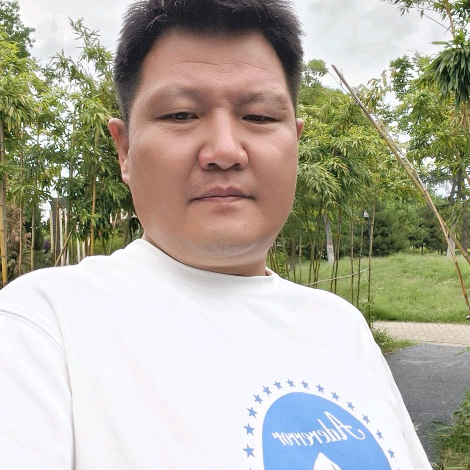 黎明的红尘