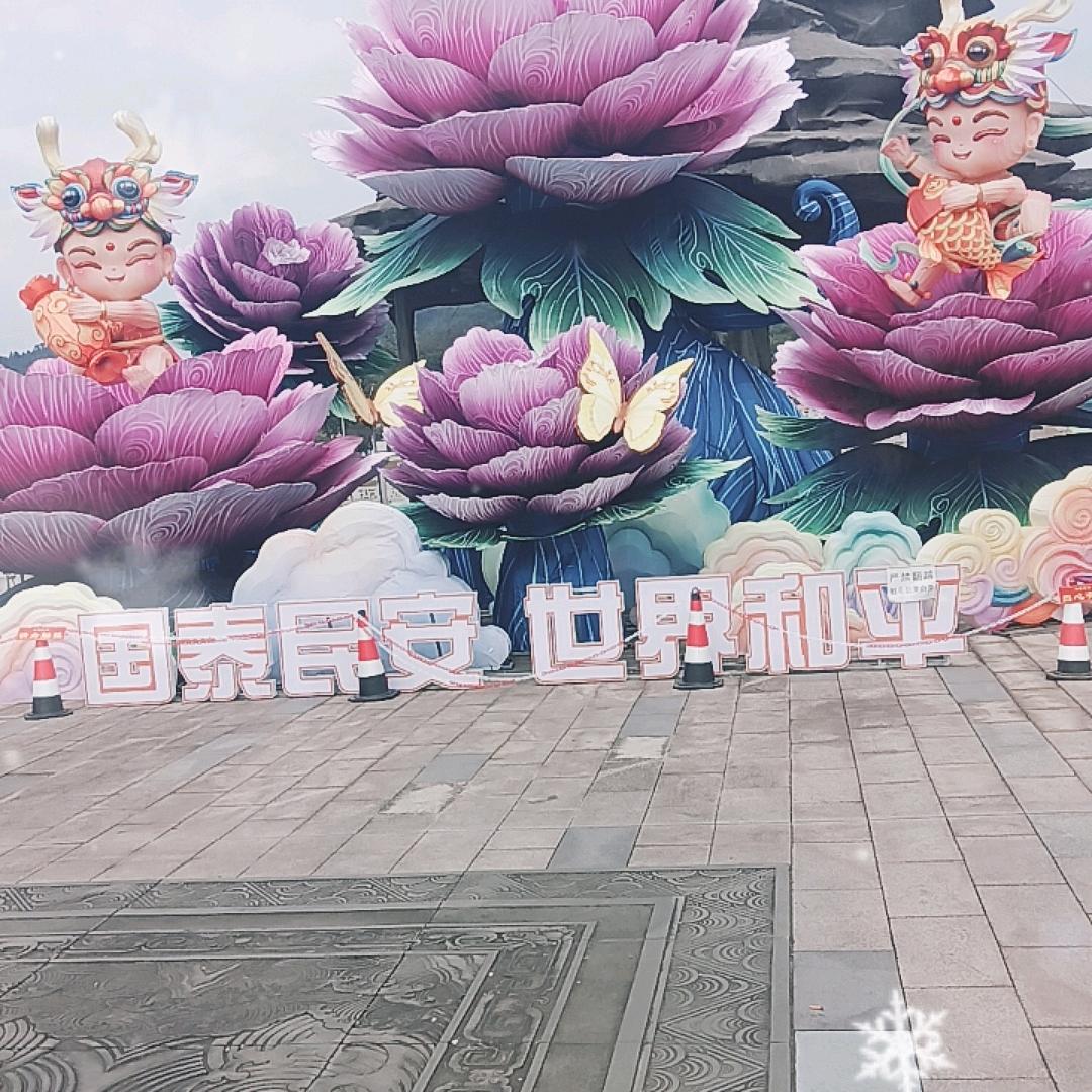.小曾