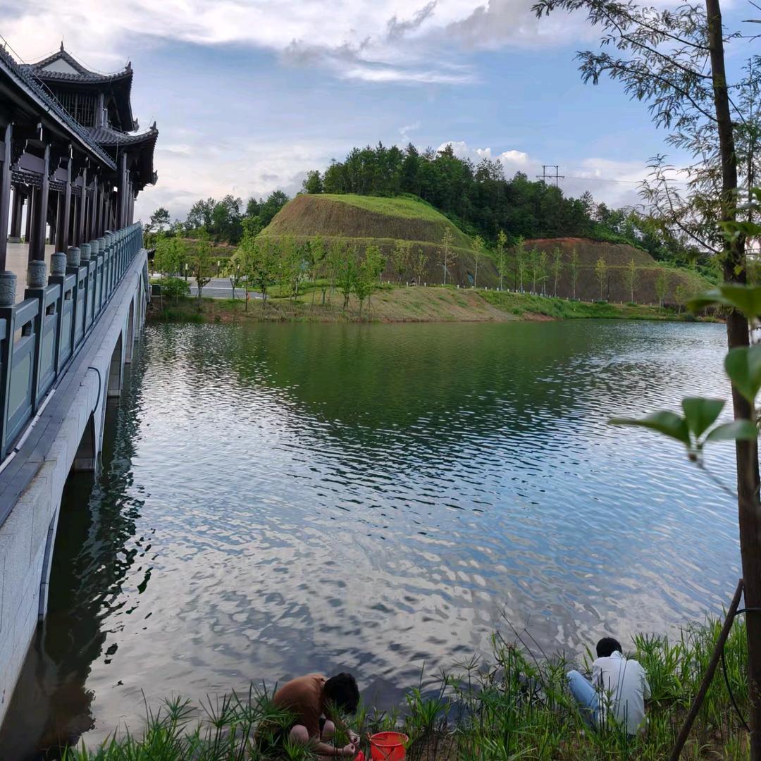 海纳百川。快乐人生