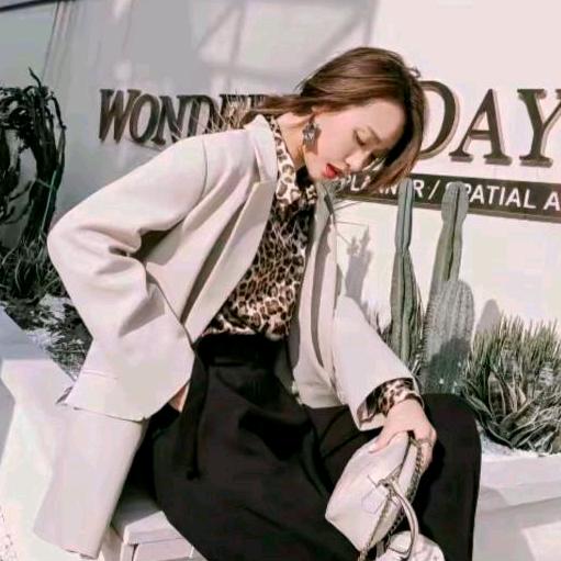 时尚穿搭~熙薇sivi