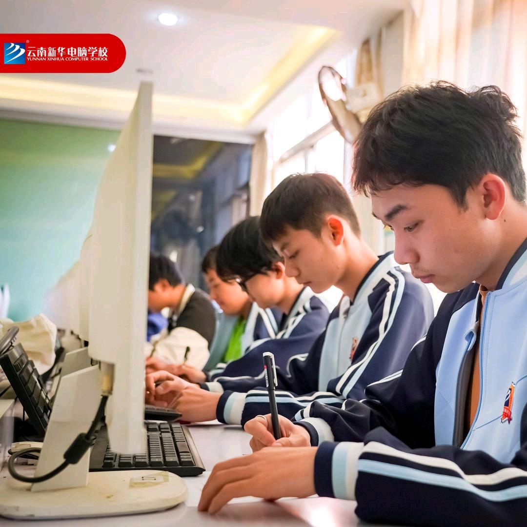 云南新华学校宋老师