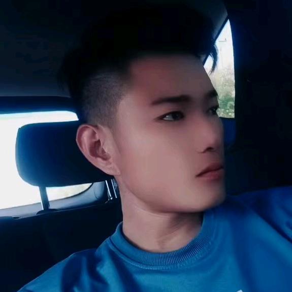 阿伟💫zhang