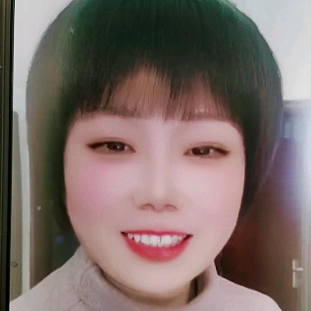 闫鑫甜妈妈