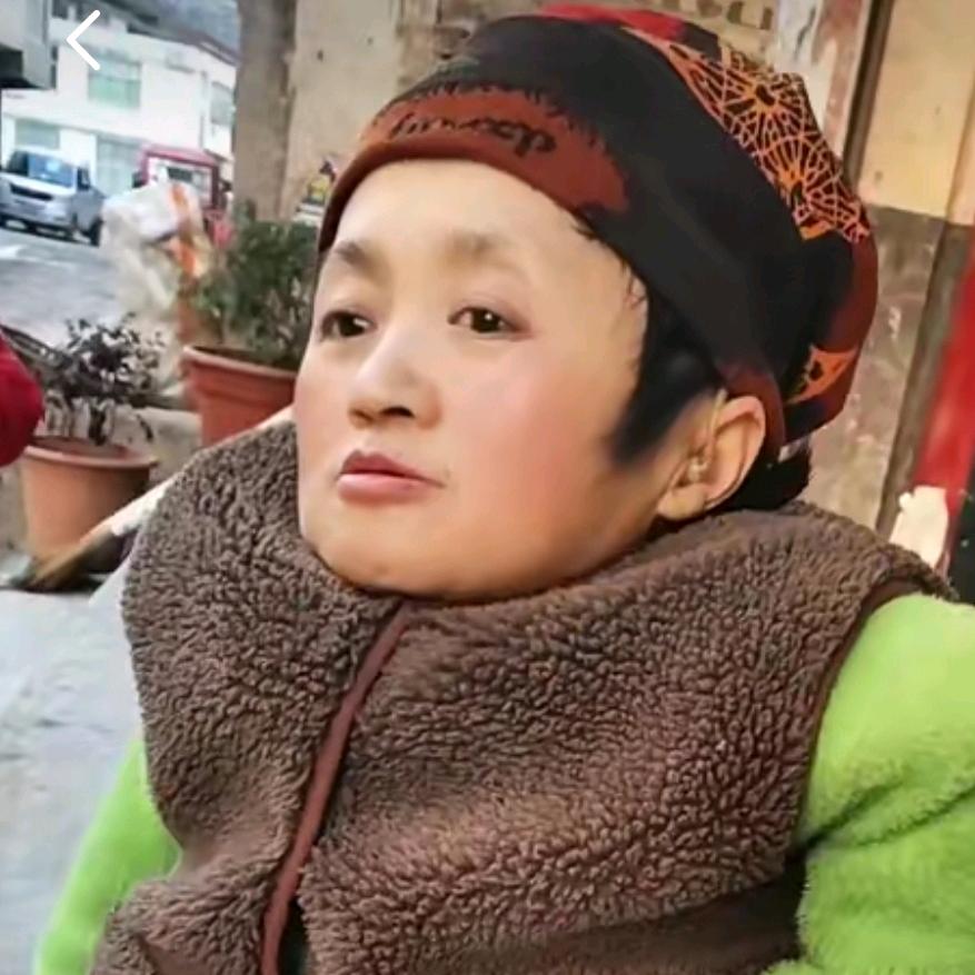 周 四姐