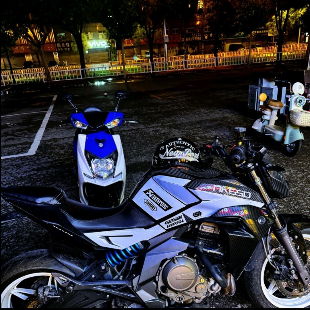 XXX……