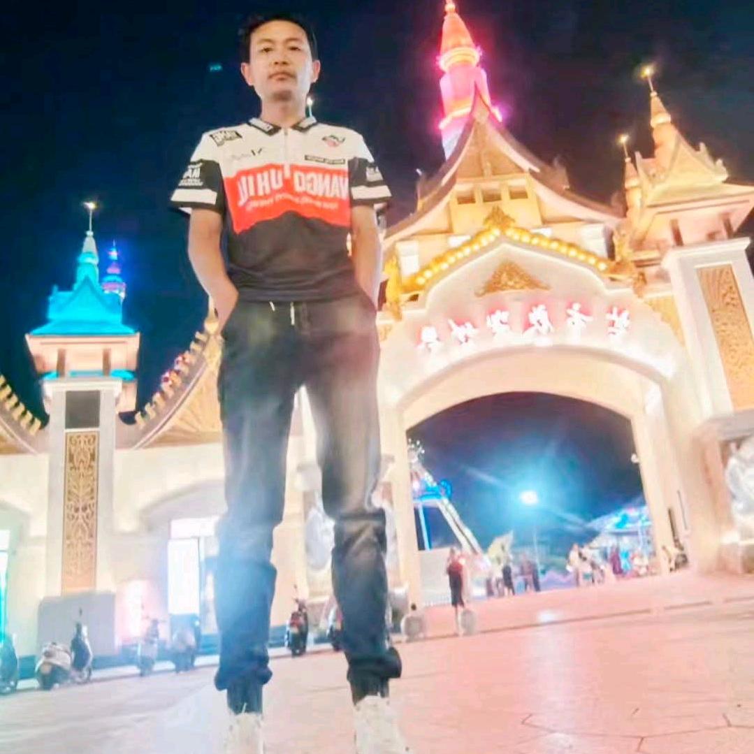 အားလုံးခင်တယ်နော်