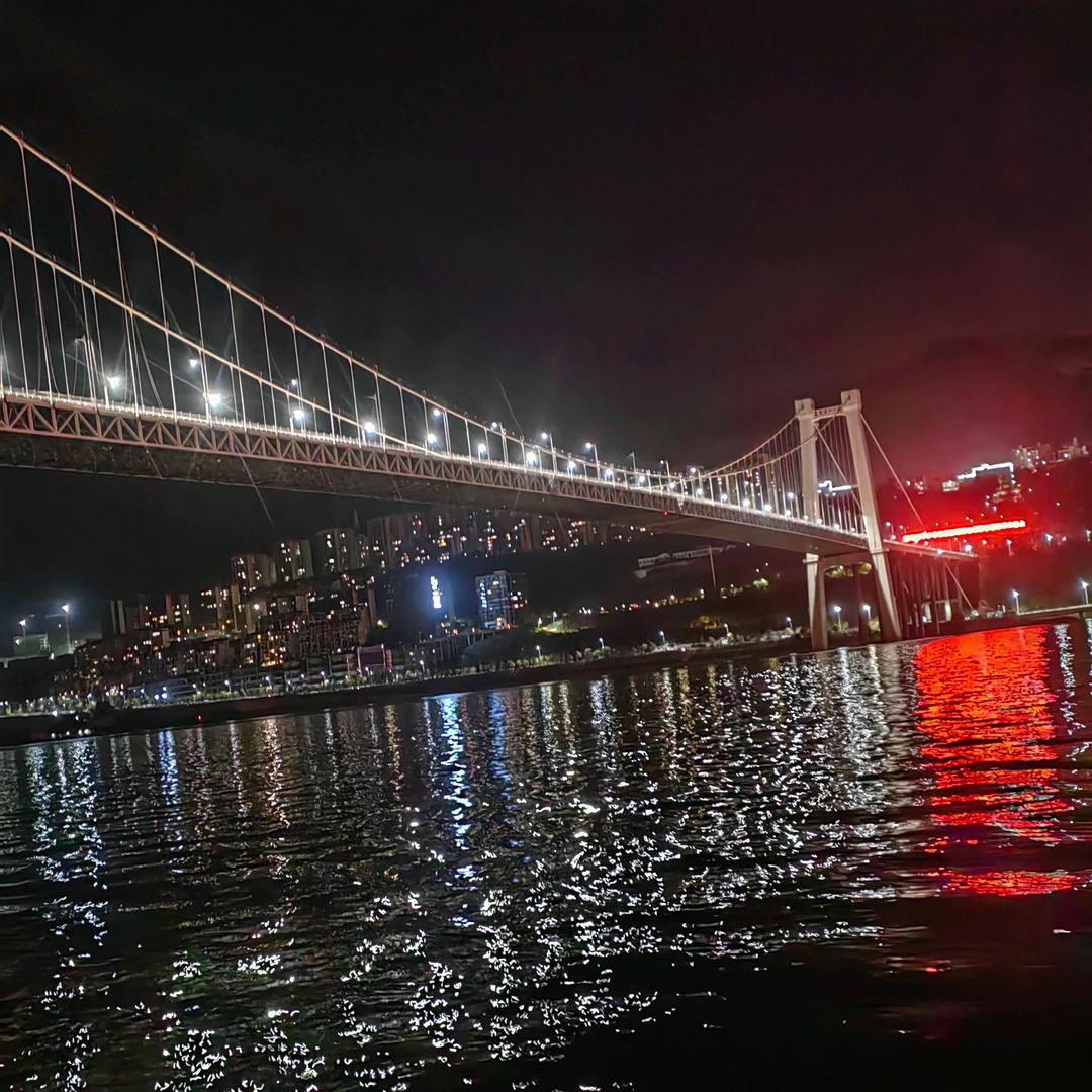 喜欢吃鱼🐟🐟