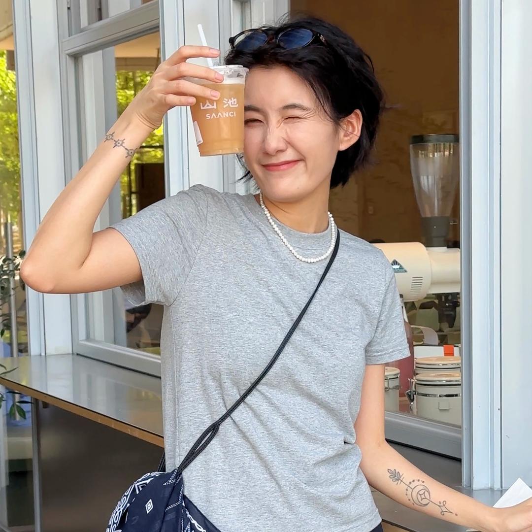 欧越创-浪清女装甄选
