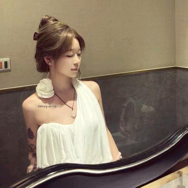 好看的美美⭐️