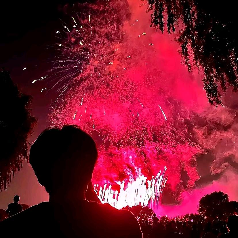 啵啵ヽ(*´з｀*)ﾉ