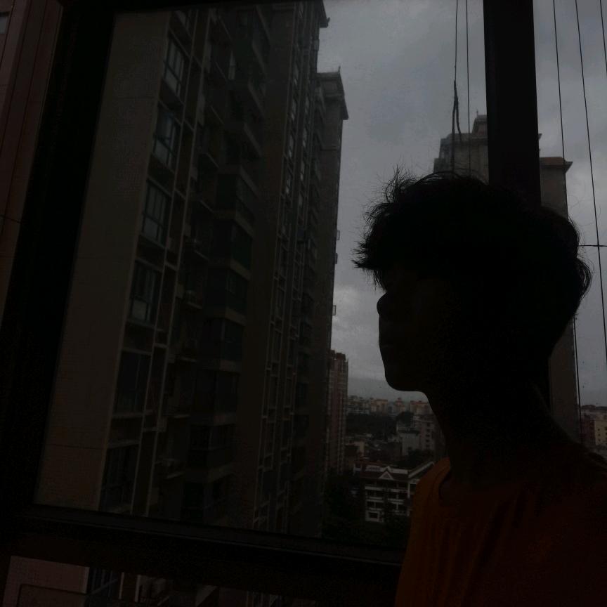 小李想进炊事班