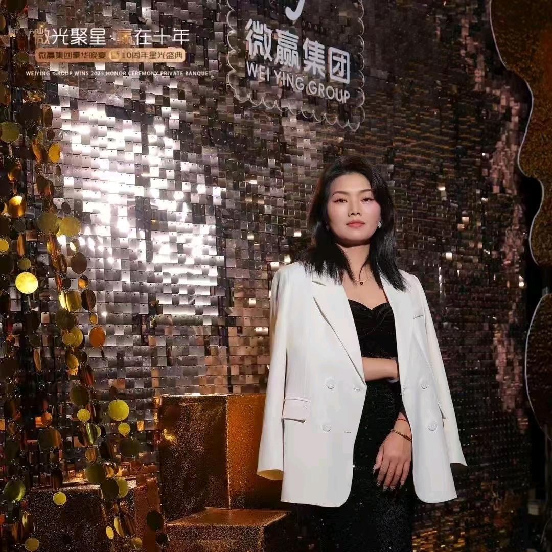 小燕子（四宝妈）