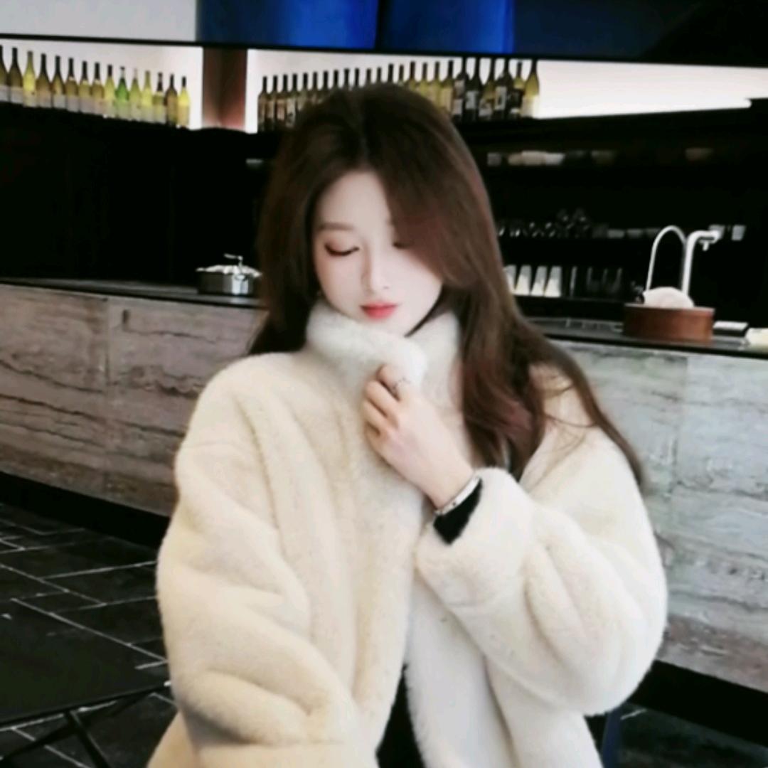 Πολύ καλά女装