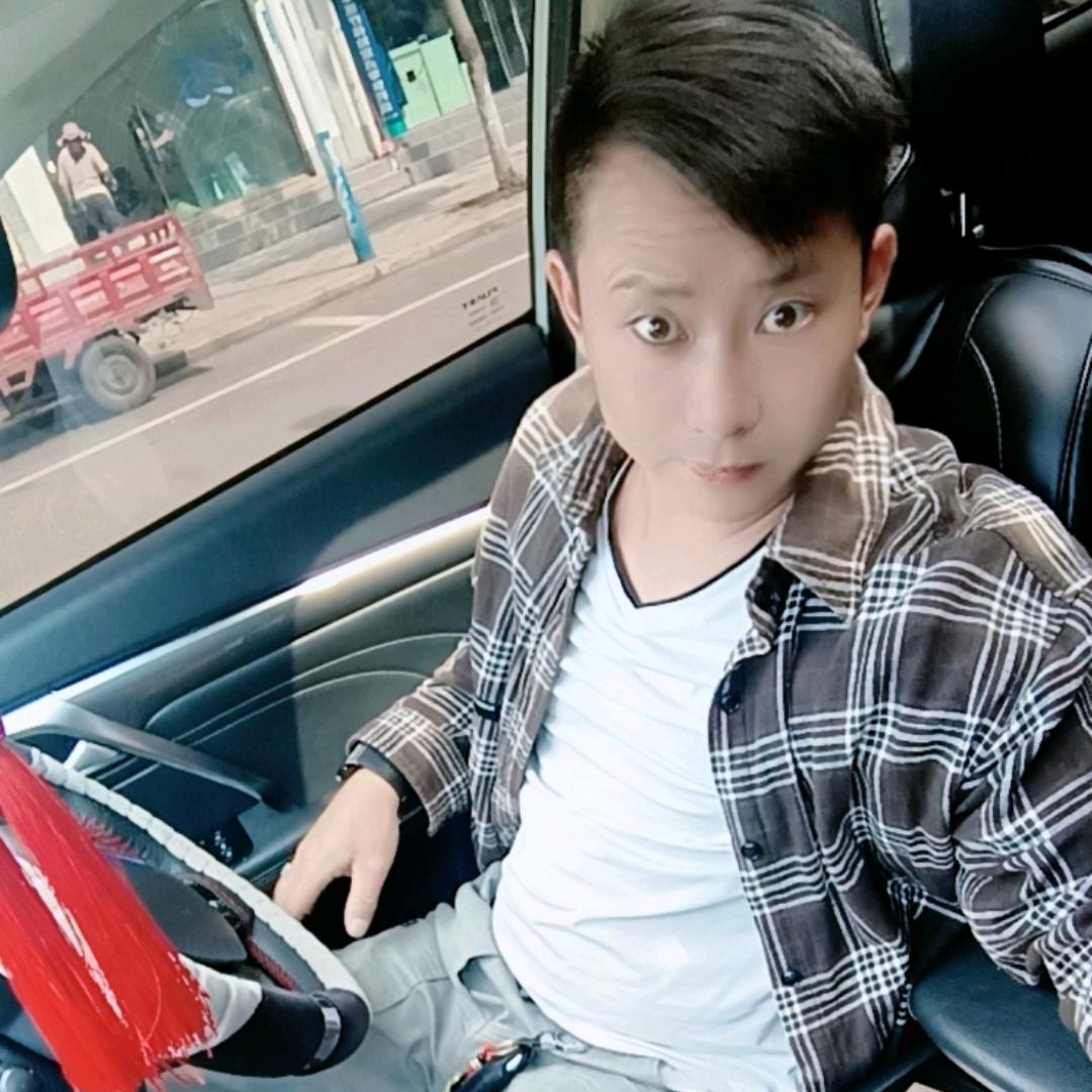 你的微笑就像阳光一样
