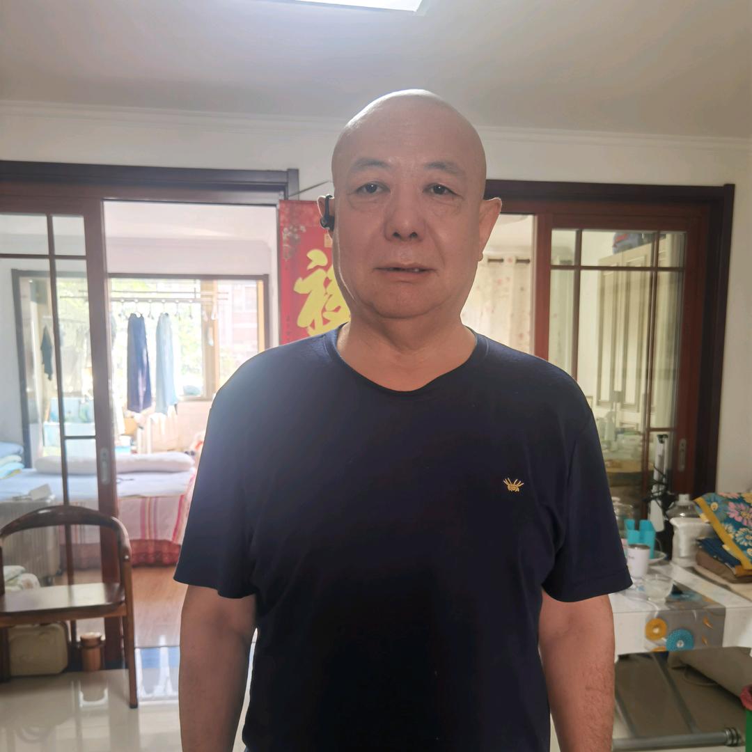 老翁的乡村生活