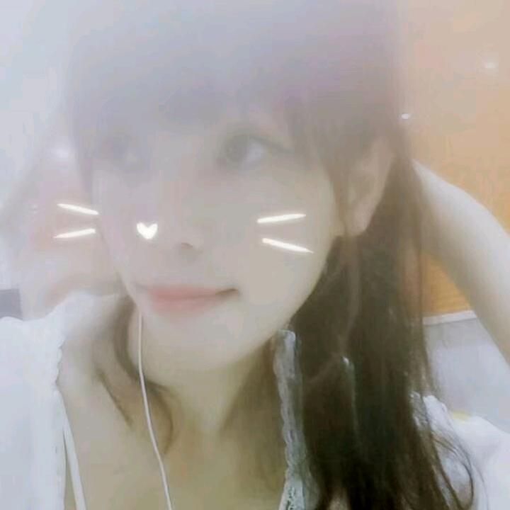 观澜  露姐