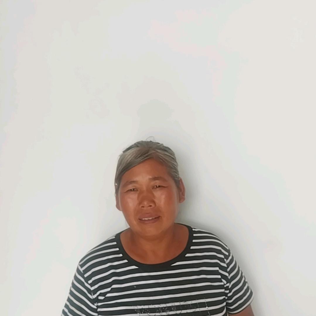 炫杰妈首次开播